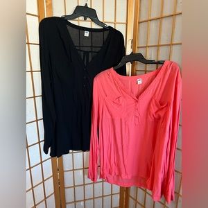 BUNDLED DEAL!!! Two Old Navy 3 button 3/4 sleeve Tops